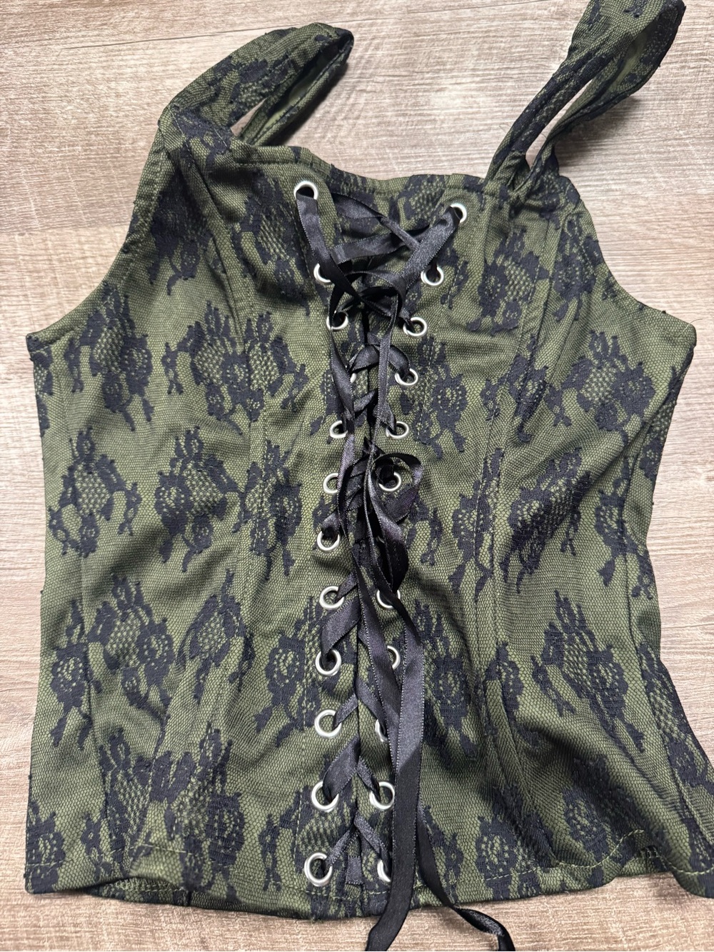 Thorn & Fable by Hot Topic Green & Black Lace
Corset Top size Small - Picture 3 of 7